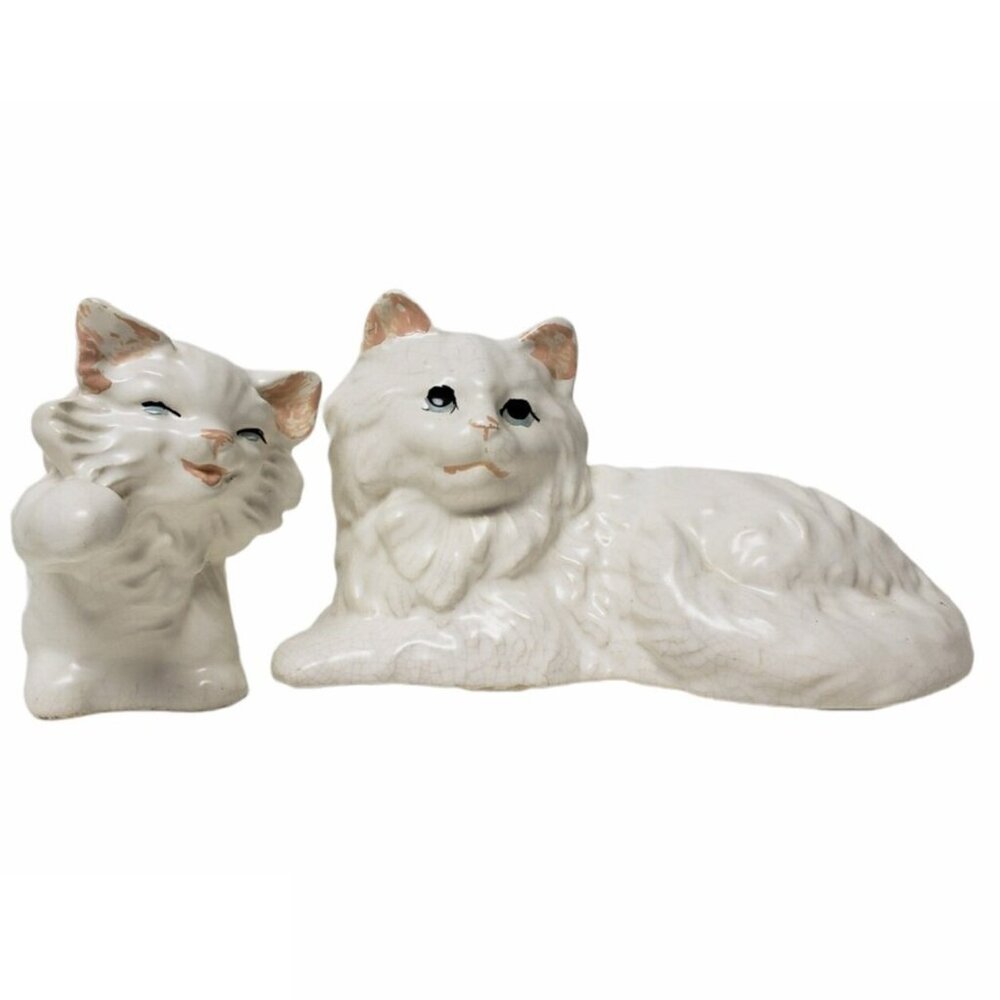Persian cats . set of 2 ceramic indoor planter